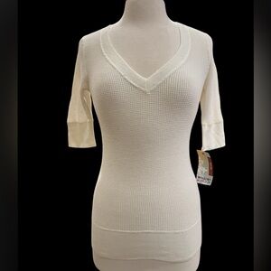Mossimo Supply Co. White Deep Vee Waffle 3/4 Sweater Blouse in Size XS